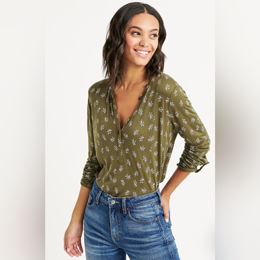 Lucky Brand Seamed Ditsy Floral Henley
